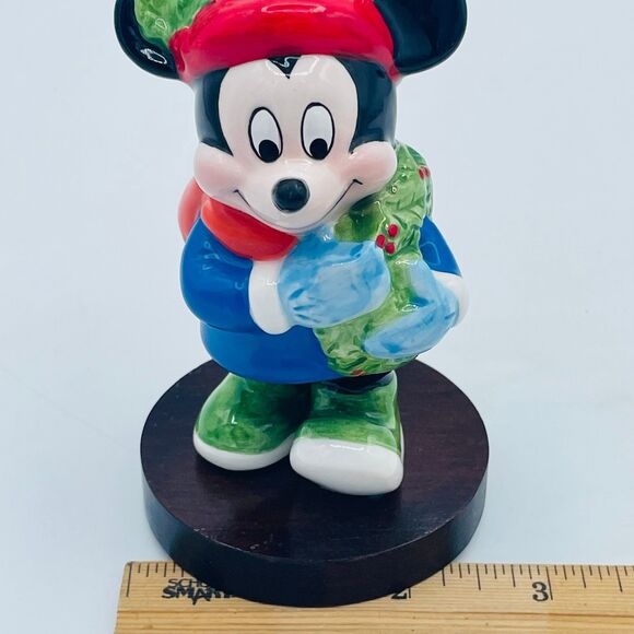 Vintage Disney Mickey Mouse Mounted Ceramic Figure Schmid w Christmas Wreath - Picture 7 of 7